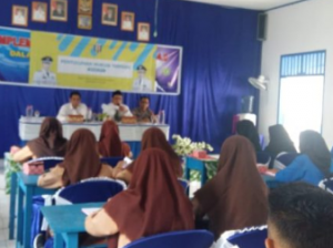 Pemkab Way Kanan Gelar Penyuluhan Hukum Bagi Pelajar SMA Di Kecamatan Way Tuba