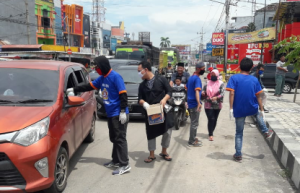 Cegah Covid-19, Karang Taruna Lampung Tengah Bagi-Bagi Masker