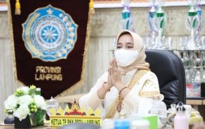 Ibu Riana Sari Arinal Gelar Halalbihalal secara Virtual bersama Ketua TP PKK dan Dharma Wanita Persatuan se-Provinsi Lampung