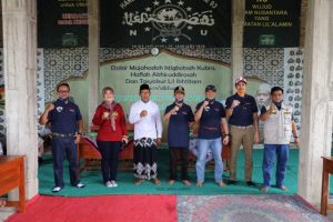 Wagub Nunik dan Komunitas Suzuki Katana Jimny Indonesia Lakukan Bakti Bosial di Pondok Pesantren Bahrul Ulum Jati Agung, Lampung Selatan