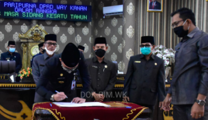 Gelar Rapat Paripurna, DPRD Way Kanan Sahkan 3 Raperda