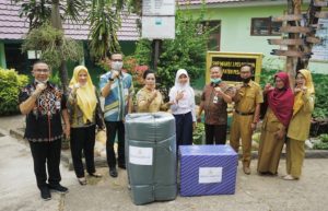 Raih Juara,  Aneza Marcella Dapat Penghargaan dari Bank Lampung