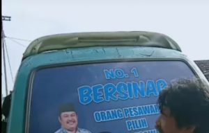 Wuih, Banyak Sopir Angkot Pesawaran Pasang Stiker Paslon Bersinar