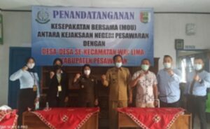 Kejari Pesawaran Teken MoU dengan Seluruh Desa di Kecamatan Way Lima