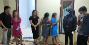Diduga Tempat Prostitusi, Polsek Talang Padang Grebek Kost-kostan