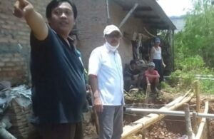 Rumah Warga di Bantaran Sungai Way Ratai Pesawaran Terancam!