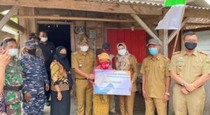 Bupati Roadshow di Kecamatan Kelumbayan