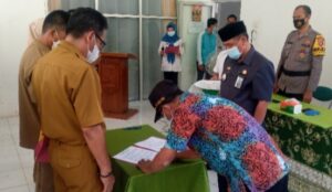 Camat Padang Cermin Pimpin Sertijab 5 Kades di Pesawaran
