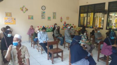 Edukasi Pentingnya Vaksinasi, Bikin Landai Penyebaran Covid-19 di Wilayah Kebon Baru