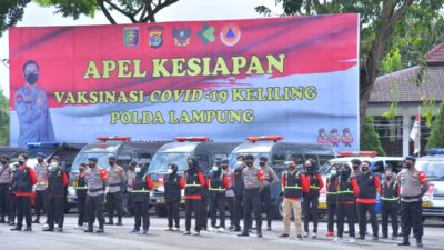 Siagakan Pasukan Vaksin Keliling, Kapolda Lampung Pimpin Apel di Saburai