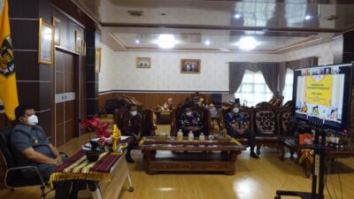 Bupati Lampung Tegah Ikuti Kunker Menko Airlangga dan Kepala BNPB di Lampung Secara Virtual