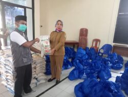 Basnaz Pesawaran Salurkan 170 Paket Sembako