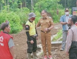Curah Hujan Tinggi Jebolkan Tanggul Sungai, Banjir di Semaka Rendam 3 Pekon