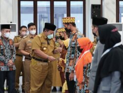 Arinal Lepas Peserta STQ ke XXVI
