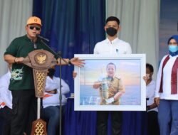 Arinal Serahkan Bantuan untuk Tingkatkan Produksi Perikanan di Lampung