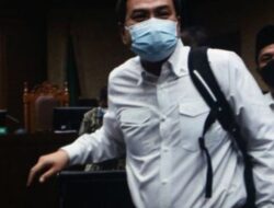 JPU KPK Tuntut Azis Syamsuddin 4 Tahun 2 Bulan Penjara