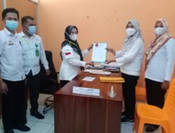 Bupati Dewi Daftar Calon Ketua Umum KONI Tanggamus