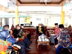 Walikota Metro Terima Audiensi MPAL
