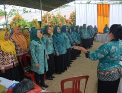 Bunga Kampung, Mardiana Lakukan Pembinaan ke PKK Pubian