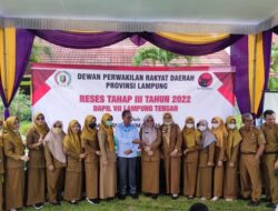 Mingrum Gumay Gelar Reses di SMA N 1 Way Pengubuan