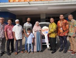 Bank Lampung Serahkan Mobil Hadiah Undian Simpeda Lokal 2022