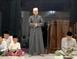 Qomaru Zaman Hadiri Maulid Nabi di Masjid Nurul Iman