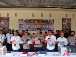 Polisi Ungkap Pelaku Pencetakan Ilegal Menyerupai Uang Pecahan 100 Ribu rupiah