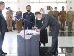 Wakili Gubernur, Fahrizal Darminto Melantik  dan Mengambil Sumpah Jabatan  52 PNS dalam Jabatan Fungsional