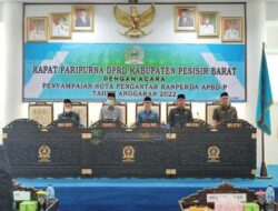 Pemkab Serta DPRD Pesbar Paripurna, Bahas Penyampaian Nota Pengantar Ranperda APBD-P Tahun Anggaran 2022