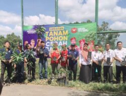 GML Indonesia dan Partai Nasdem Kota Metro Tanam 94 Batang Pohon 