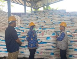 Wagub Chusnunia dan Tim KP3 lakukan Pengawasan Pupuk di Tulangbawang