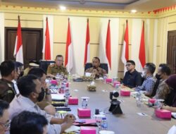 Sekdaprov Fahrizal Terima Audensi Tim  Penyelesaian Pelanggaran Hak Asasi Manusia