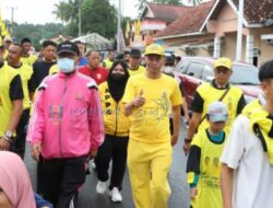 Rayakan Hut, Partai Golkar Adakan Acara Jalan Sehat