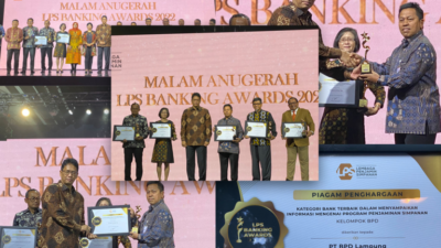 Dirut Utama Bank Lampung Hadiei Anugrah LPA Banking Award 2022