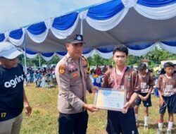 Sidik Kurdi Serahkan Penghargaan di Peresmian SSB Cassava