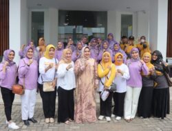 Ketua Dekranasda Ajak Warga Masyarakat Berperan Serta Aktif Ikut Kegiatan Beli dan Bagi
