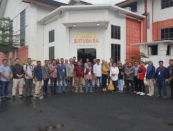 Rombongan PJS Bersama Tim Penguji UKW Sambangi Museum PT Bukit Asam