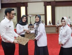 Wagub Lampung Serahkan SK Pengangkatan PPPK
