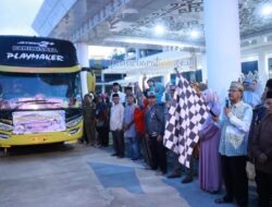 Pemkab – DPRD Pesibar Lepas Pemberangkatan CJH Pesisir Barat Tahun 1444 Hijriah