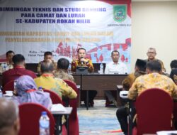 Dirjen Bina Keuangan Daerah Beri Motivasi Camat dan Lurah se-Kabupaten Rokan Hilir