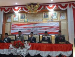 Dengarkan Pidato Kenegaraan, Agus Istiqlal Ikuti Rapat Paripurna DPRD Pesisir Barat
