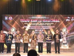 Gubernur Lampung Sabet  Penghargaan Wanua Upakarya Nugraha dari Direktorat Jendral Bina  Pemerintahan Desa Kementerian Dalam Negeri RI