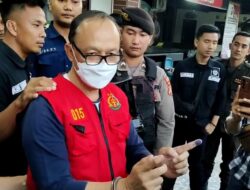 Dianggap Korupsi Dana BOKB, Kejari Tulang Bawang Barat Tahan Kepala Dinas PPKB