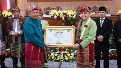Pj Gubernur Sumsel Dapat Gelar Adat Lubuk Linggau, Pangeran Batuah Seketi