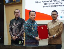 Pemerintah Provinsi, Kabupaten dan Kota Se-Sumatera Selatan Serentak Tandatangani NPHD Dana Pilkada