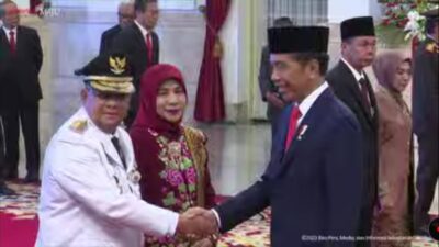 Gantikan Syamsuar, Presiden Joko Widodo Lantik Edy Nasution sebagai Gubernur Riau