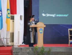 Unila Anugerahi Herman HN Doktor Honoris Causa Bidang Ilmu Ekonomi