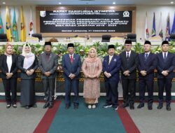 Sekda Lampung Hadiri Rapat Paripurna PAW Anggota DPRD Lampung