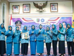 Ketua TP-PKK Pesibar Hadiri Temu Kader PKK Se-Provinsi Lampung