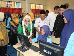 Bunda Literasi Lamteng Kunjungi SMK Pelita